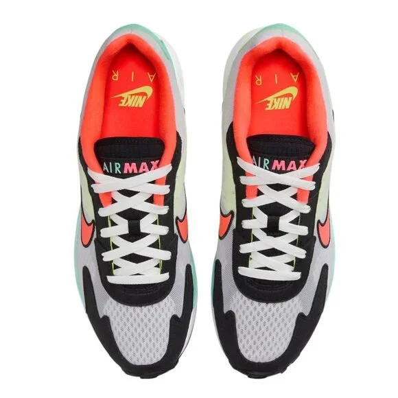 Nike Air Max Solo Vast Hot Punch Grey/Volt/Black Shoe FZ4136-001 Men's 10.5 NE
